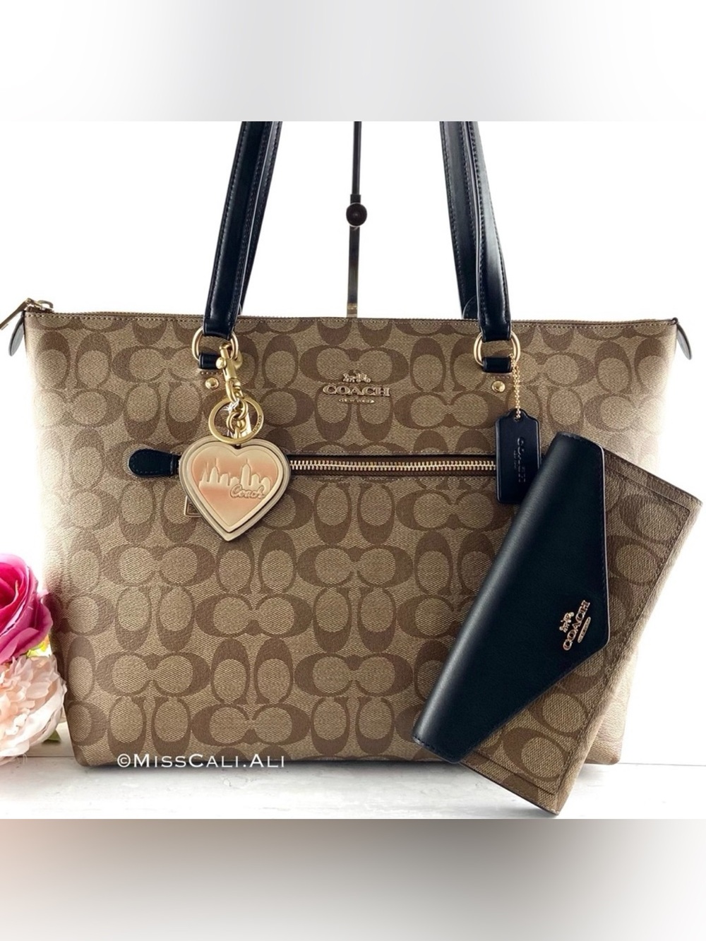 NWT COACH x JENNIFER LOPEZ Signature Tote Wallet Charm 3-Piece Set